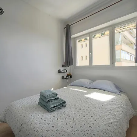 Frgk Fauvettes 1bdr Terrace, Parking, Ac & Ultra-fast Wi-fi Апартаменты Канны