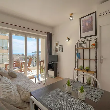 Frgk Fauvettes 1bdr Terrace, Parking, Ac & Ultra-fast Wi-fi Апартаменты *